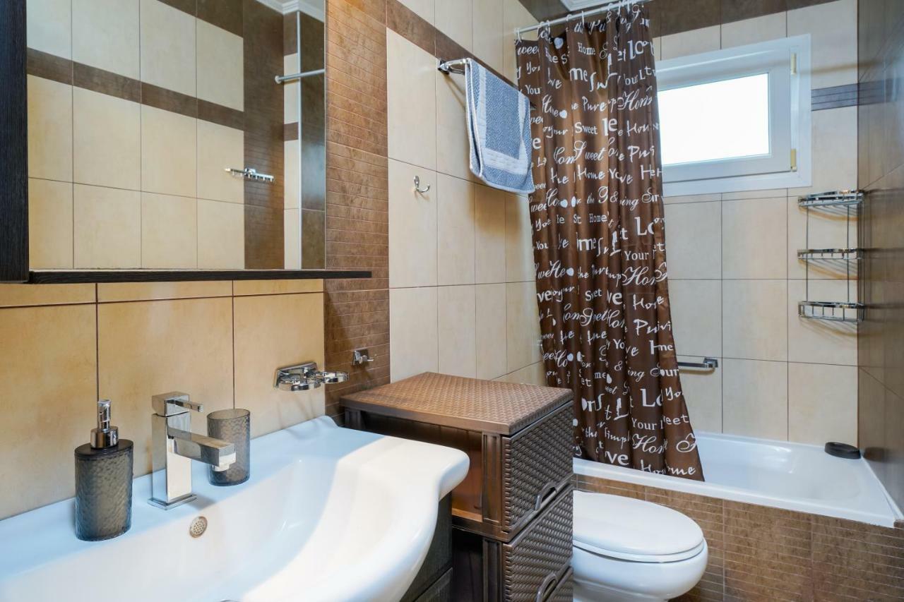 Apartment Minos *